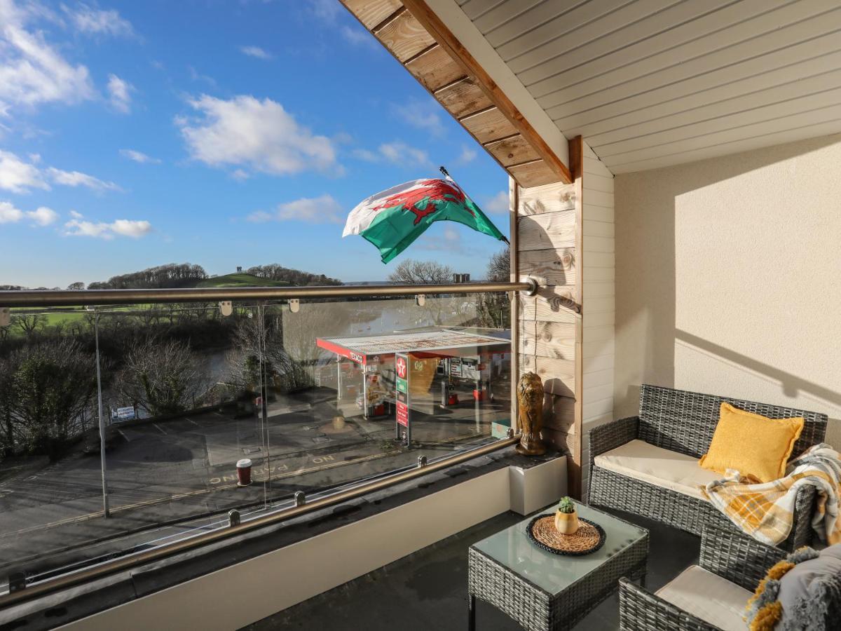 Bryn Min Manton Penthouse Apartment Caernarfon Exterior photo